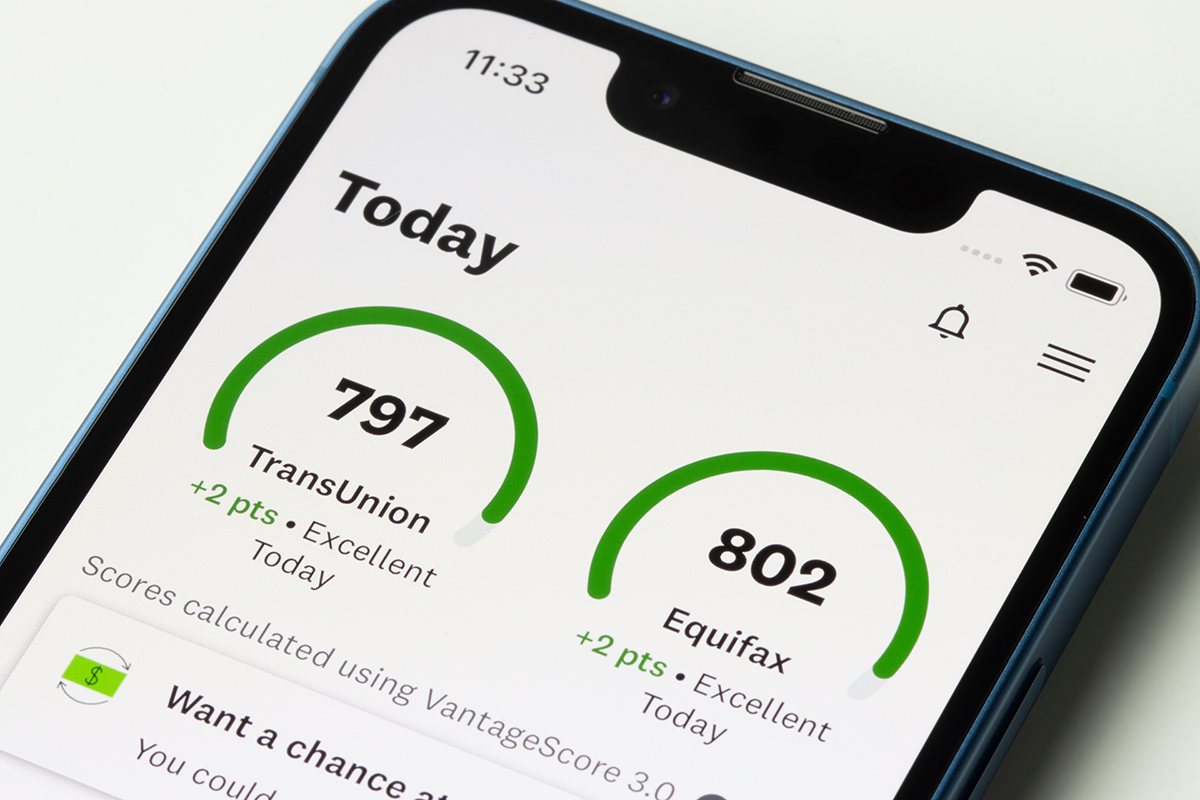 Cellphone with credit score comparison